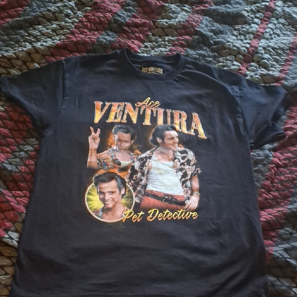 Black Graphic T-Shirt for Men L Ace ventura pet detective